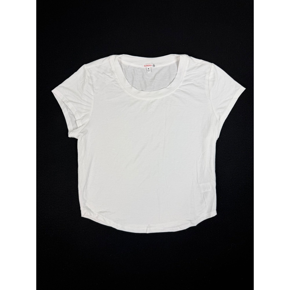 Sundry Womens White Short Sleeve Scoop Neck Curved Hem T-Shirt Size M